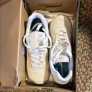 New Balance 574 Beige Sneakers